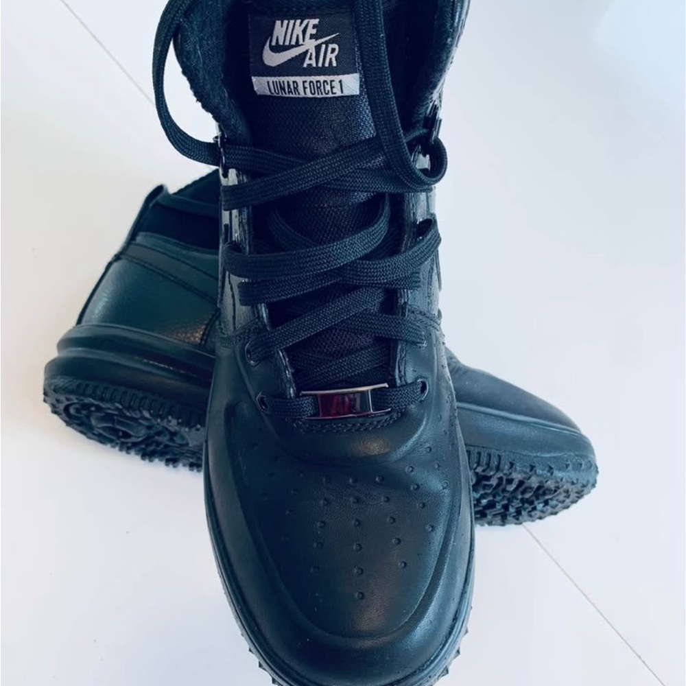 Nike Air Lunar Force 1 Black Shoes